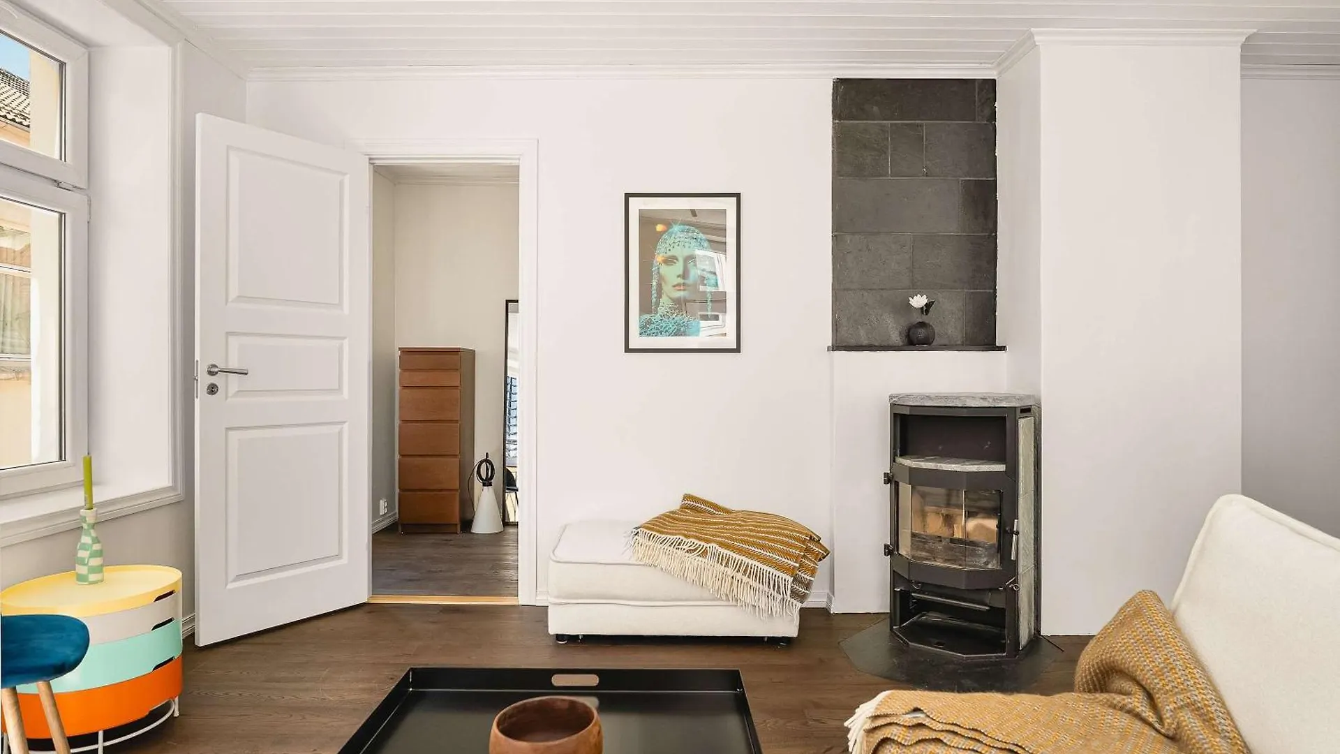 Daire Renovated Gem With Balcony In Central Street Bergen Norveç
